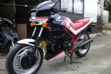 1983 Honda VFR400F
