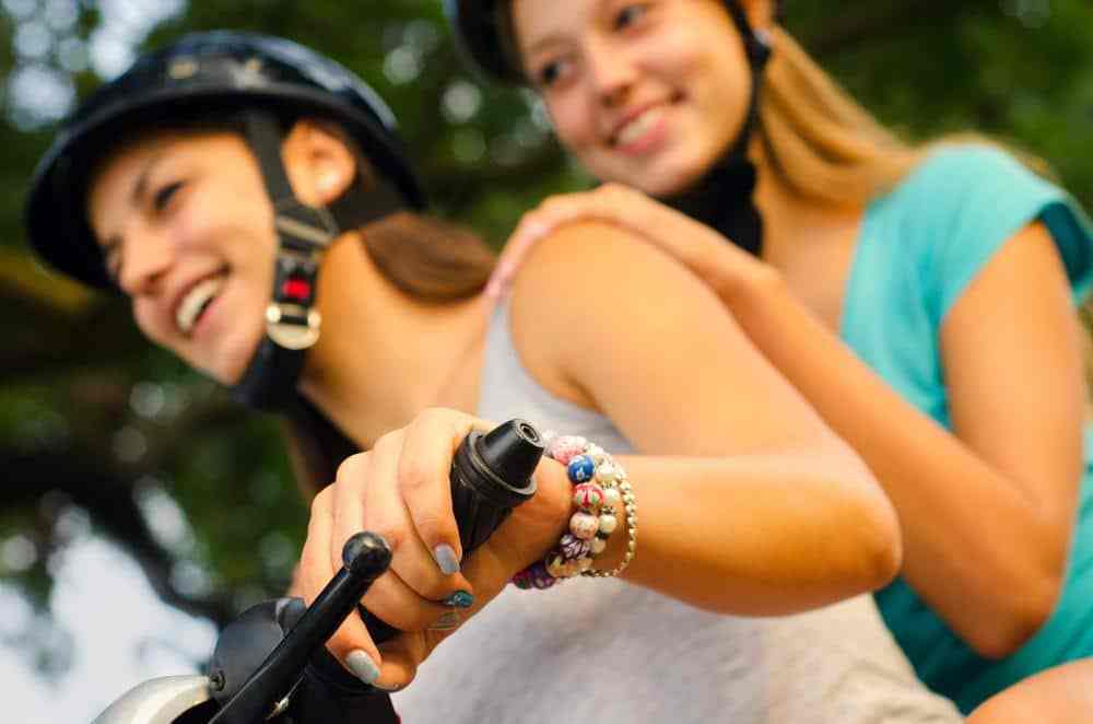 attractive-motorcycle-helmet-1