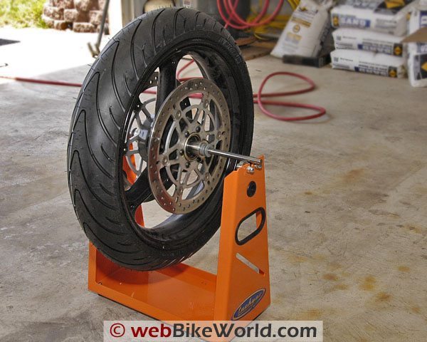 At-home tire balancer