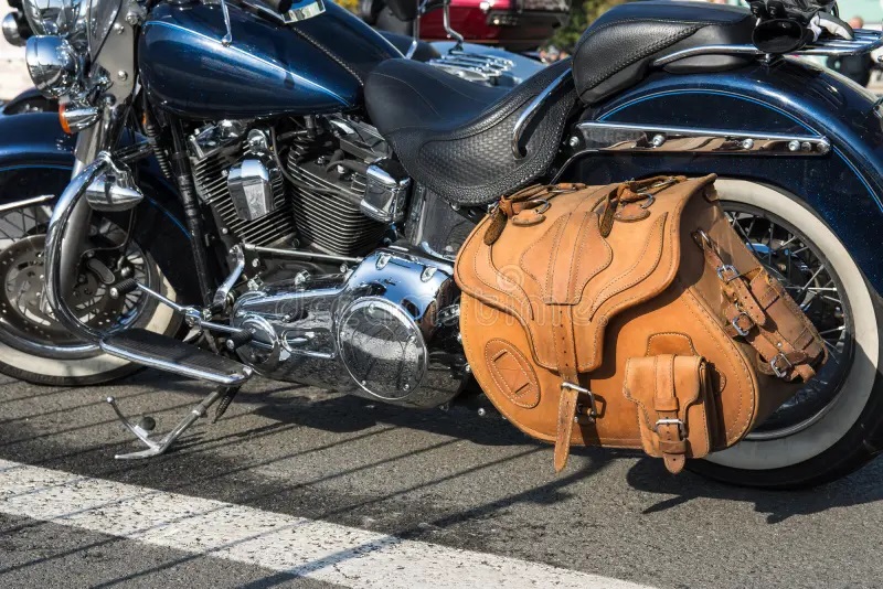 Saddlebags on a cruiser