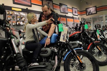 Dealership etiquette when purchasing a bike