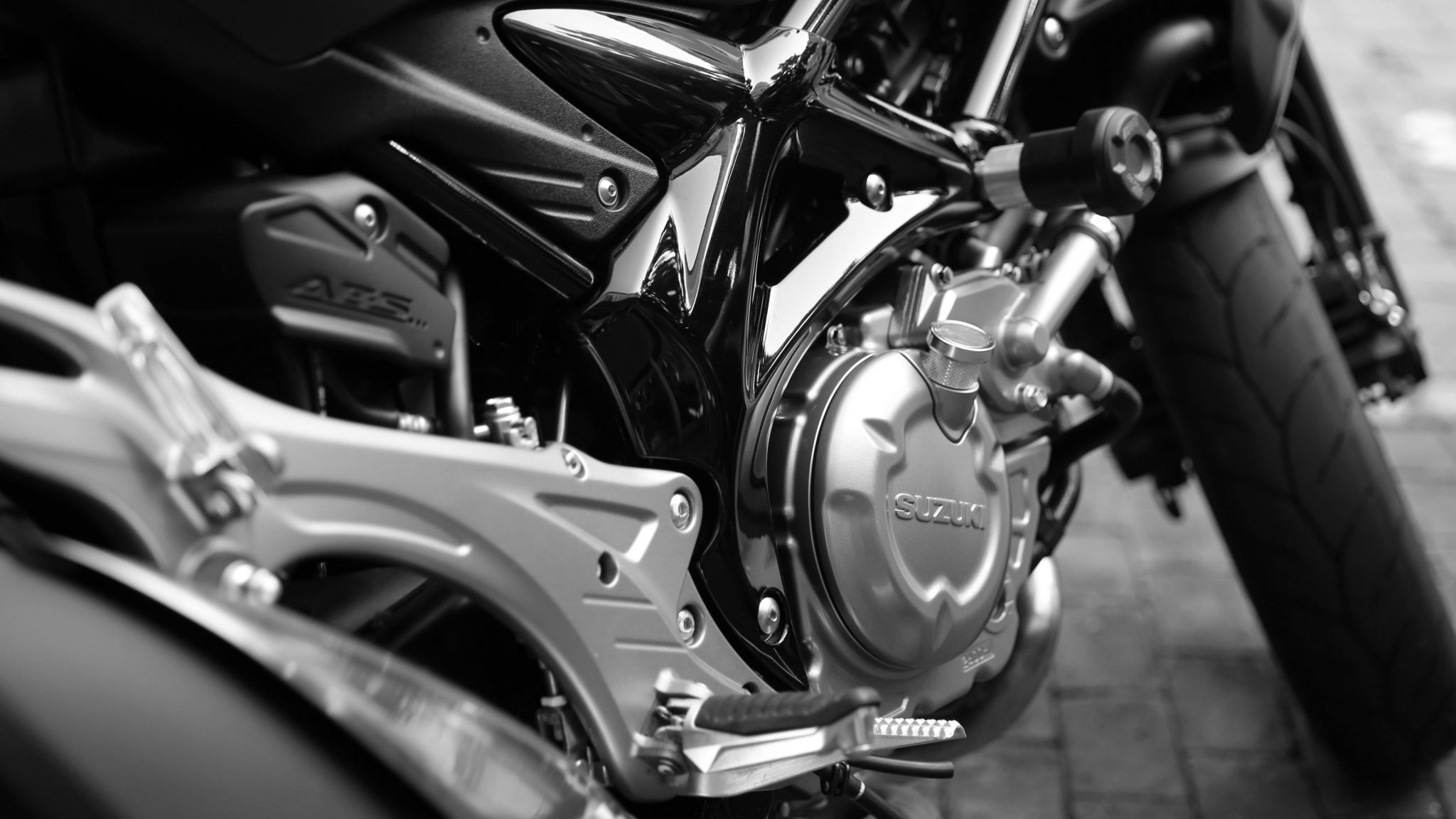 understand motorcyle engines