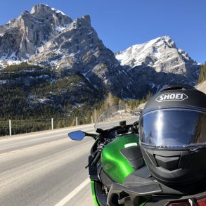 Shoei GT Air helmet.