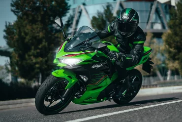 2022 Kawasaki Ninja 400
